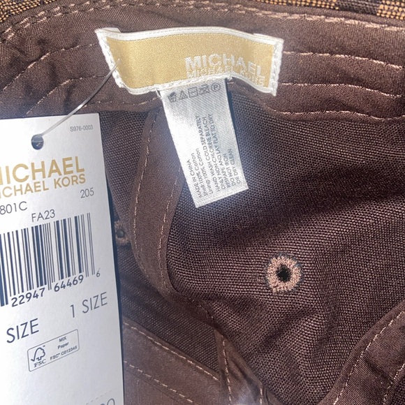 Michael Kors cap - Picture 7 of 9